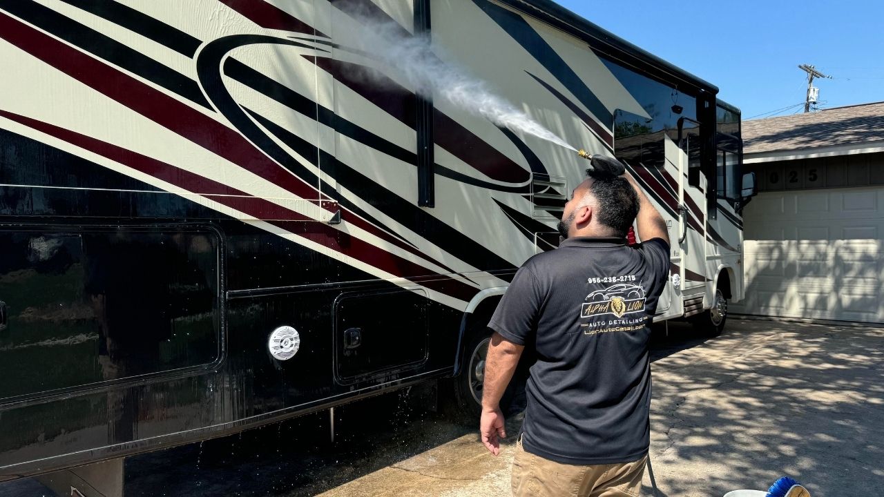 RV Wash Services in McAllen TX